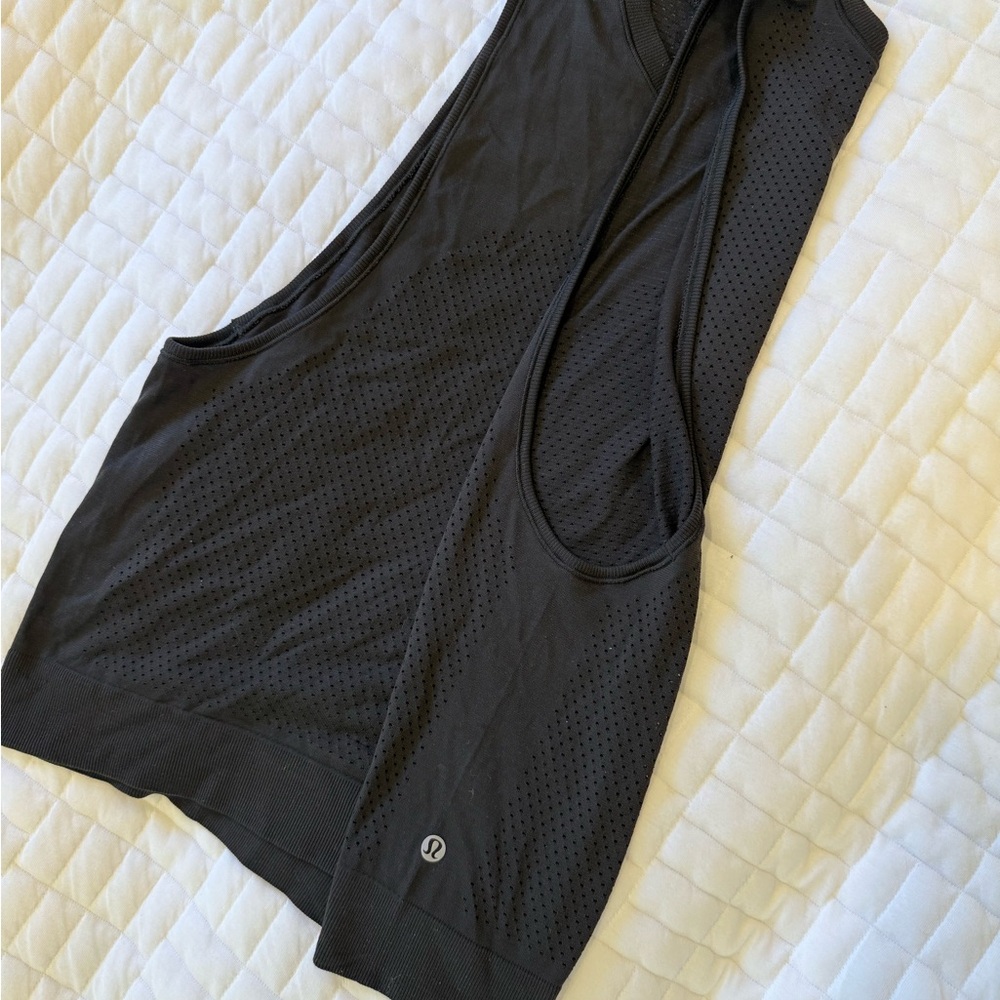 Lululemon Sleeveless Athletic Top